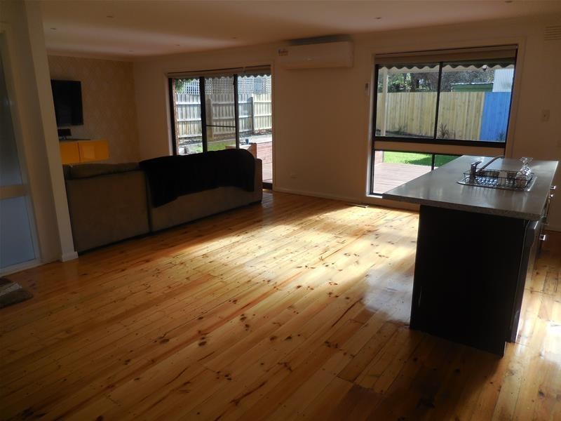 33 Cheam Street, Dandenong North VIC 3175