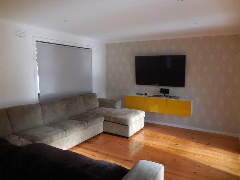 33 Cheam Street, Dandenong North VIC 3175