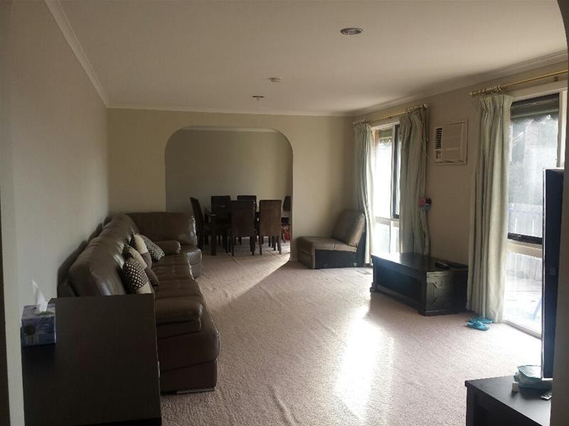 15 Thomas Mitchell Drive, Endeavour Hills VIC 3802