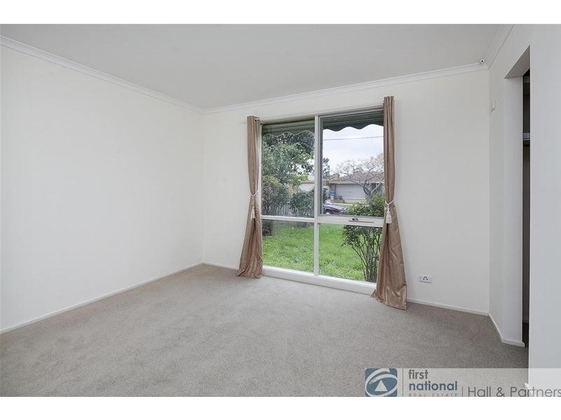 70 Strong Drive, Hampton Park VIC 3976