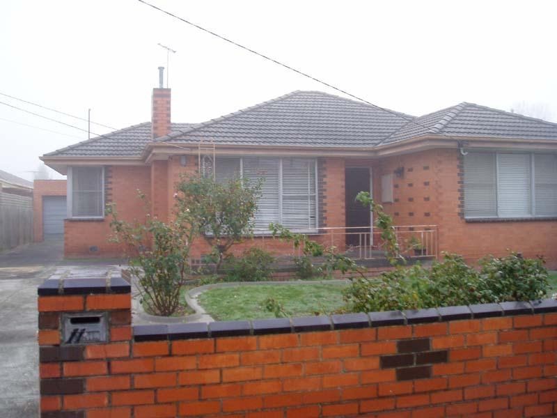 11 Edward Avenue, Dandenong VIC 3175