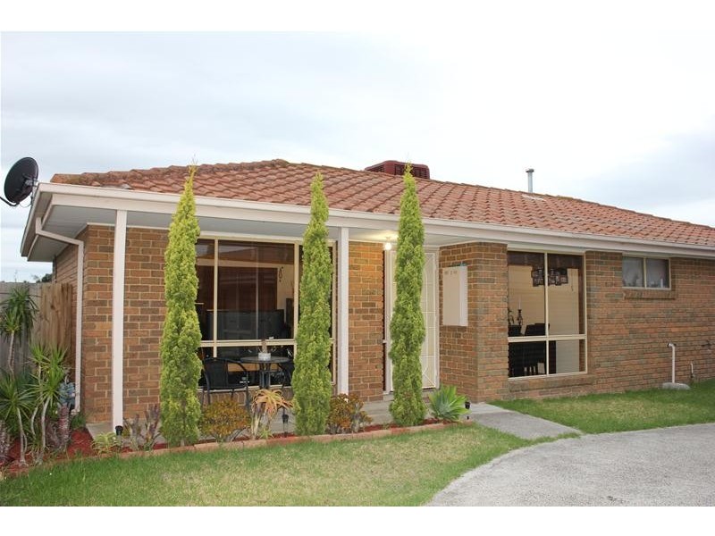 2/3 Parkview Close, Dandenong VIC 3175