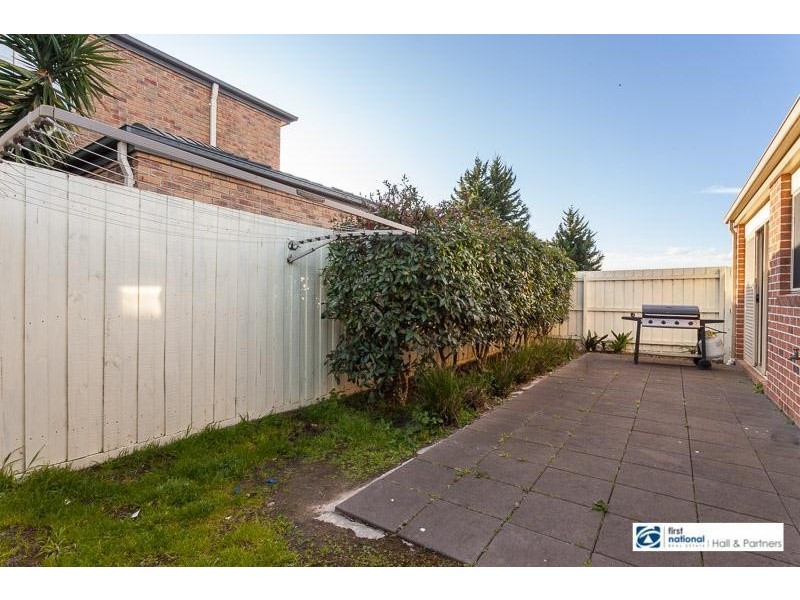 4/11 Caron Close, Hallam VIC 3803