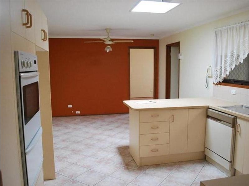 6 Bonar Court, Endeavour Hills VIC 3802