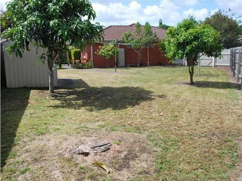 6 Bonar Court, Endeavour Hills VIC 3802