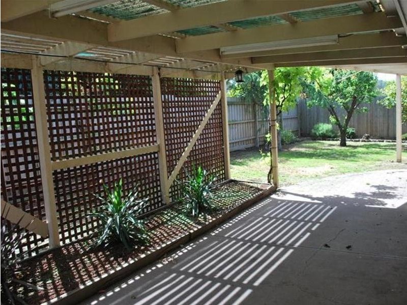 6 Bonar Court, Endeavour Hills VIC 3802