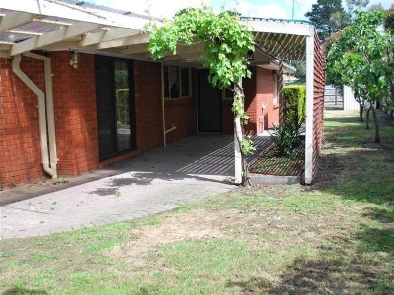 6 Bonar Court, Endeavour Hills VIC 3802