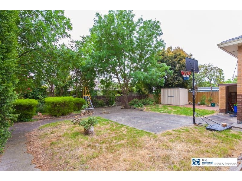 24 Waranga Street, Dandenong North VIC 3175