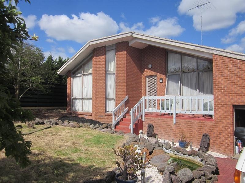 1 Gurner Court, Endeavour Hills VIC 3802