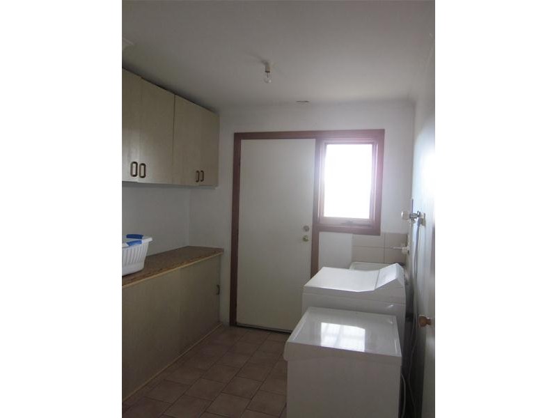 1 Gurner Court, Endeavour Hills VIC 3802