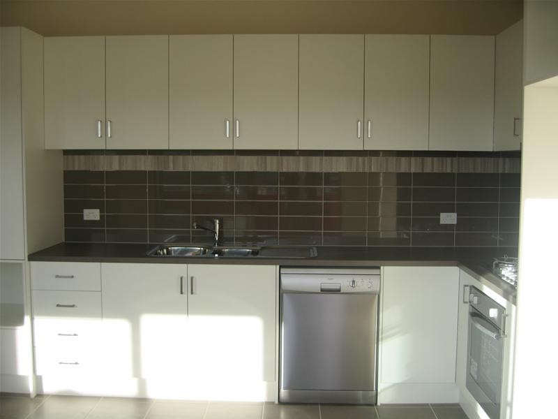 17 Huckson Street, Dandenong VIC 3175