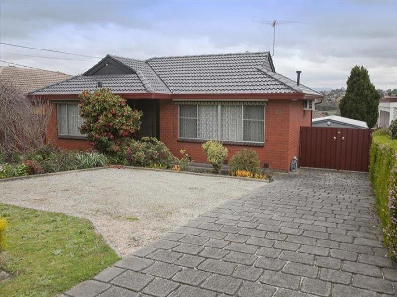 25 Frawley Road, Hallam VIC 3803