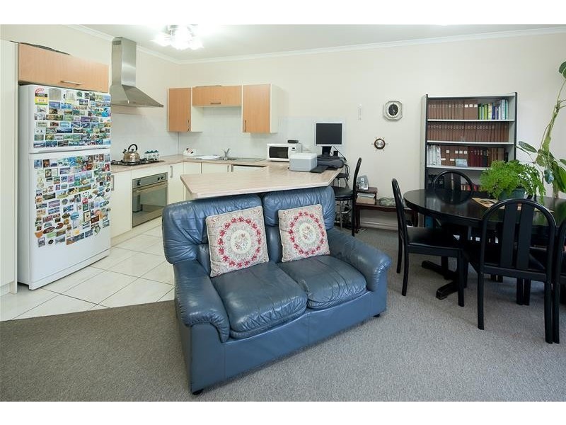 2C Larbert Road, Noble Park VIC 3174