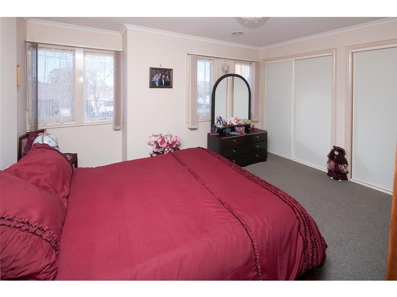 2C Larbert Road, Noble Park VIC 3174