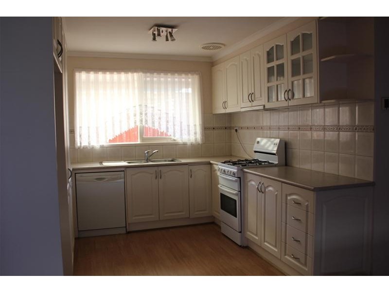 29 Kerrison Drive, Hampton Park VIC 3976