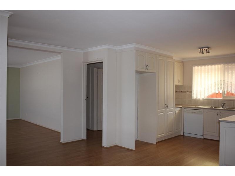 29 Kerrison Drive, Hampton Park VIC 3976