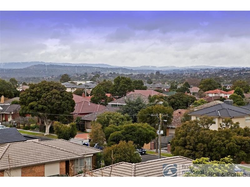 18/69 Clow Street, Dandenong VIC 3175