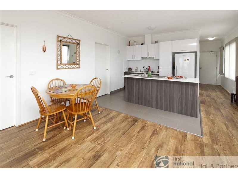 18/69 Clow Street, Dandenong VIC 3175