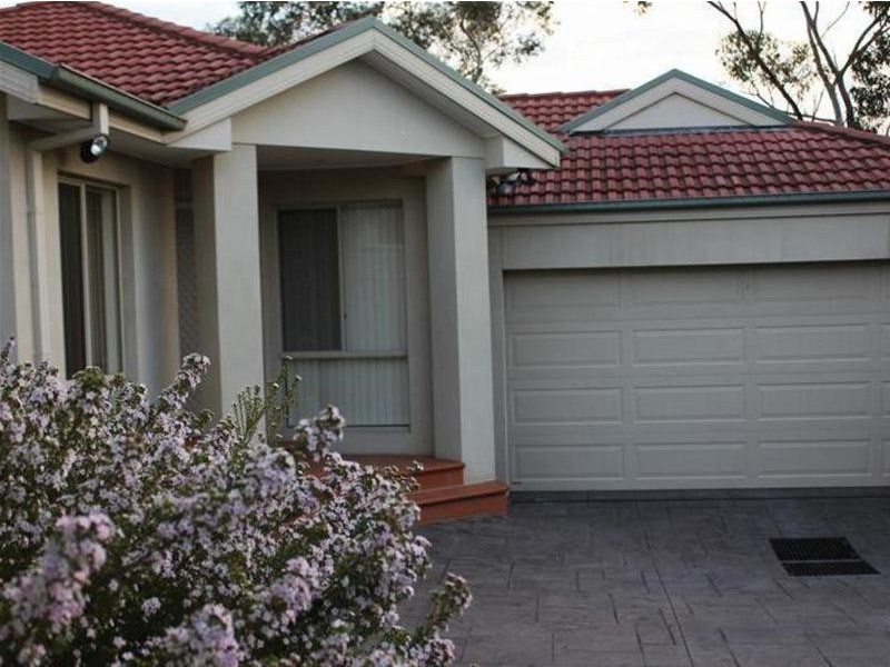 2/47 Aldridge Street, Endeavour Hills VIC 3802