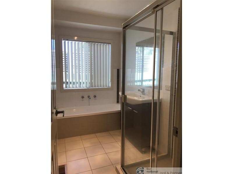 2/47 Aldridge Street, Endeavour Hills VIC 3802