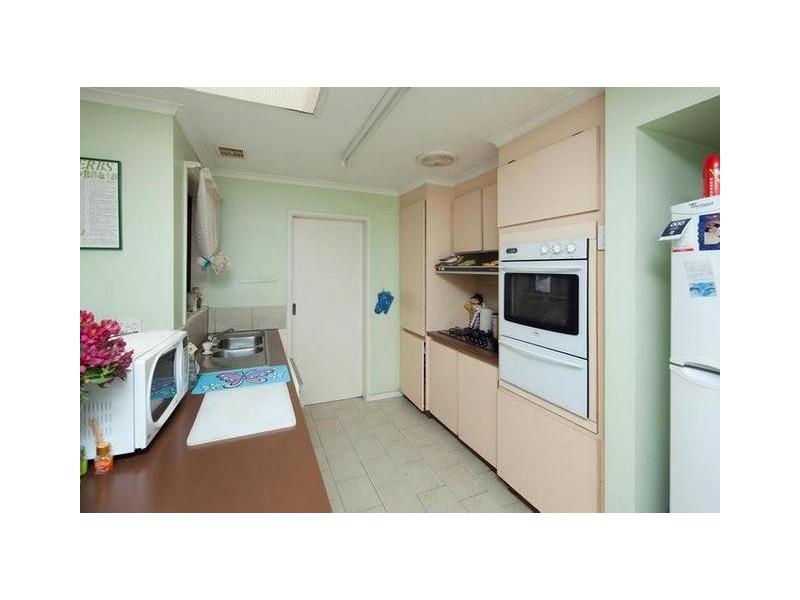 14 Eagle Drive, Noble Park North VIC 3174