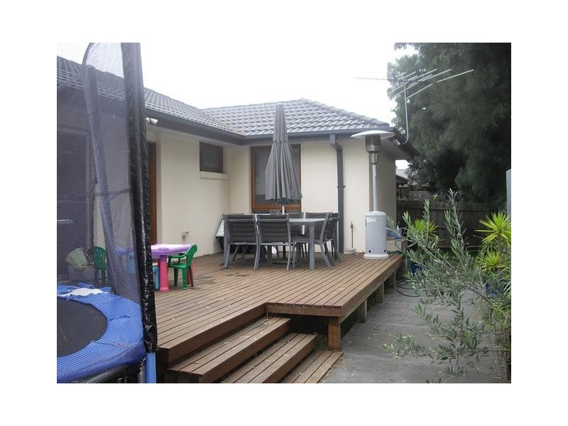 2/21 Lebanon Crescent, Mulgrave VIC 3170