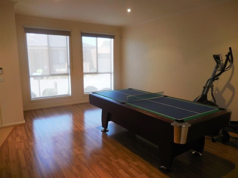 8/7 Baileyana Drive, Endeavour Hills VIC 3802