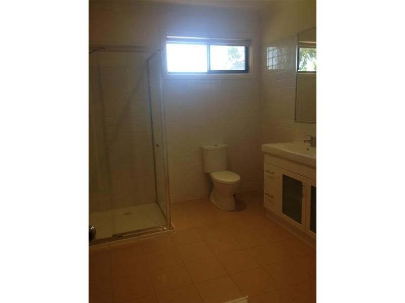 8/7 Baileyana Drive, Endeavour Hills VIC 3802