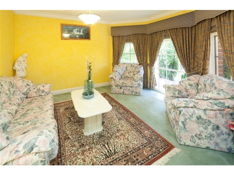 2 Classic Court, Berwick VIC 3806