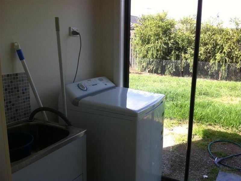 10 Walnut Way, Pakenham VIC 3810