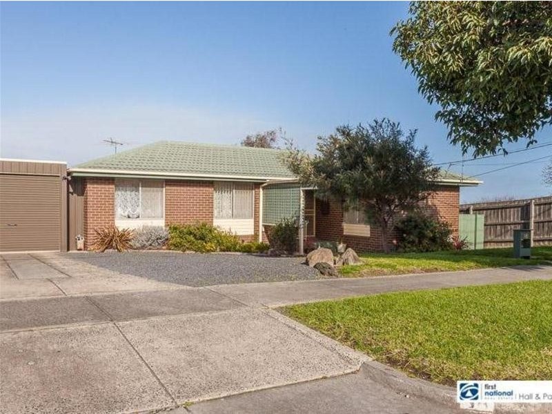 38 Coolavin Road, Noble Park North VIC 3174