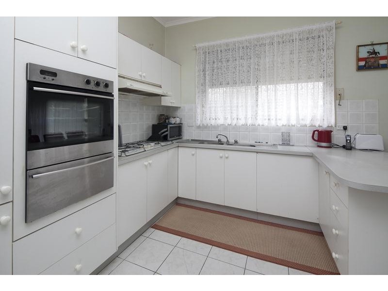 2/14 McLennan Street, Eumemmerring VIC 3177