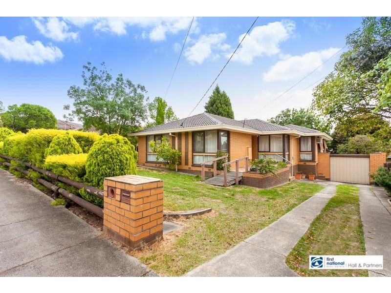 24 Waranga Street, Dandenong North VIC 3175