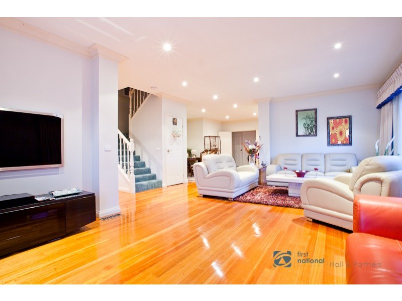 28 Seaview Crescent, Mulgrave VIC 3170