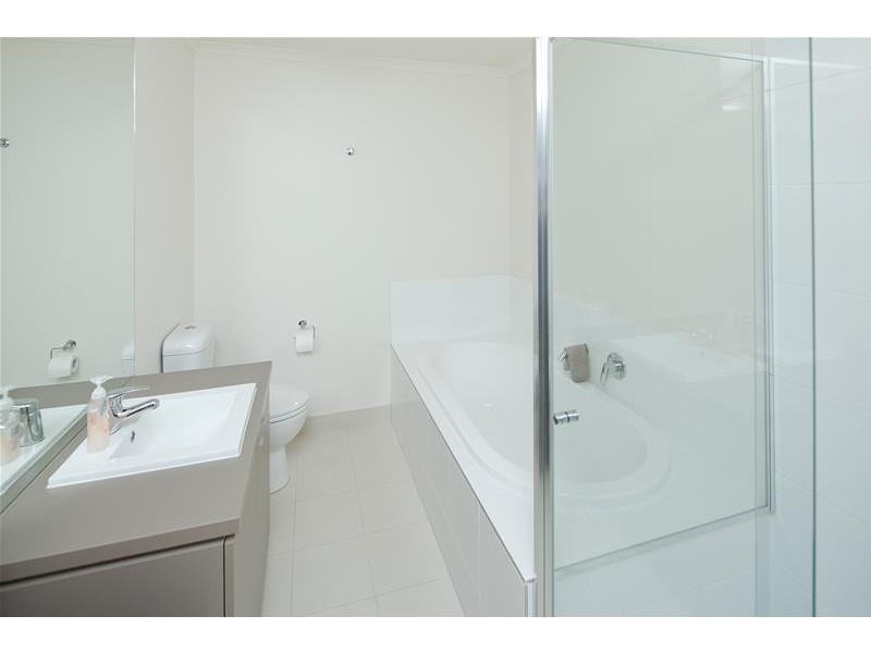 34 Newport Drive, Mulgrave VIC 3170