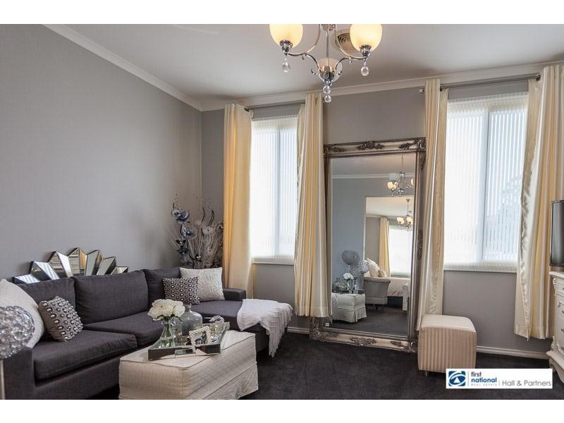 21 Timberglade Drive, Noble Park North VIC 3174