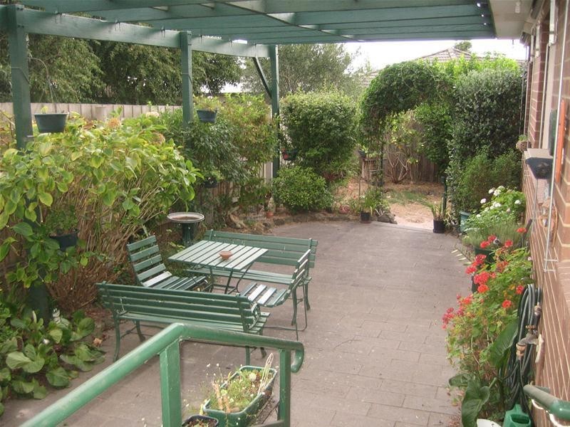 2 Lyndale Court, Dandenong North VIC 3175