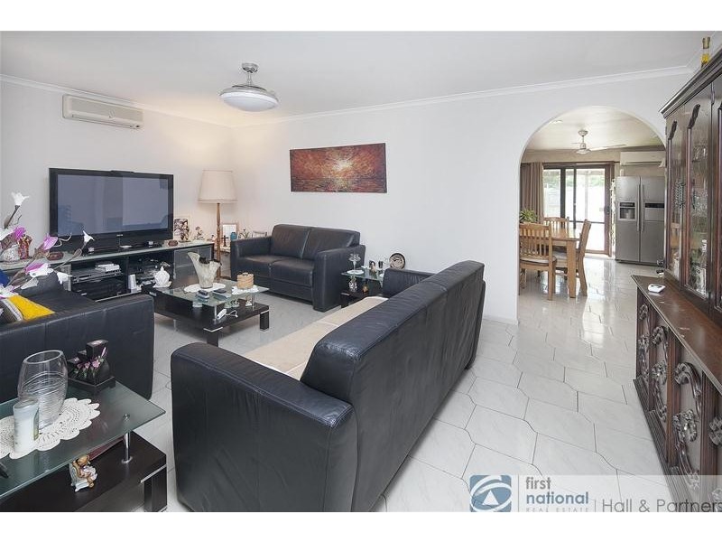 3 Millswyn Avenue, Hampton Park VIC 3976