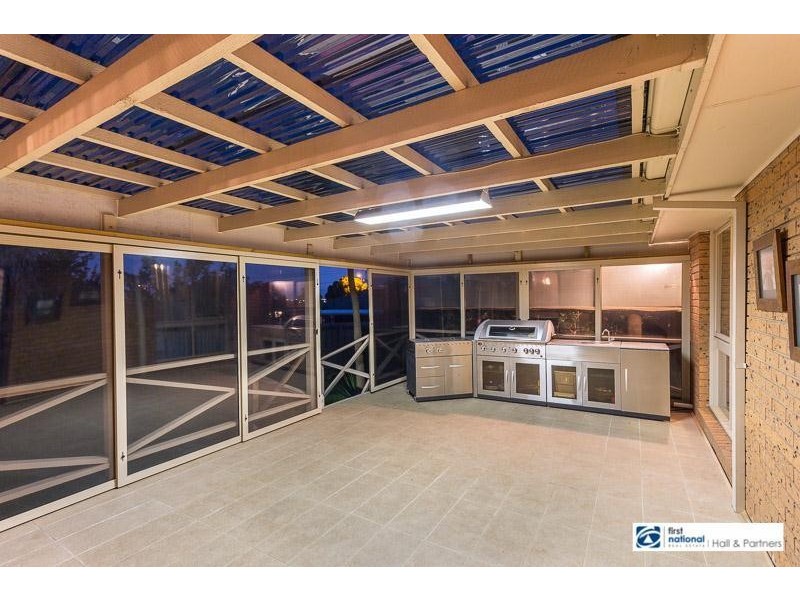 6 Searle Court, Dandenong North VIC 3175