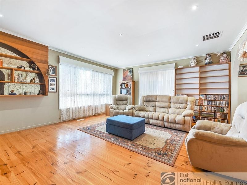 64  Illawara Crescent, Dandenong North VIC 3175