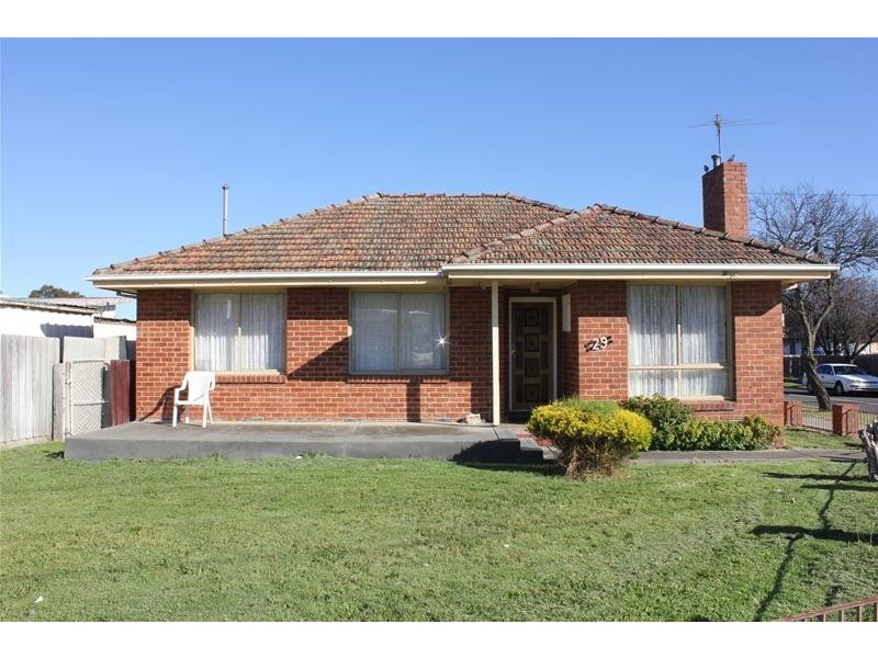 29 Box Street, Doveton VIC 3177