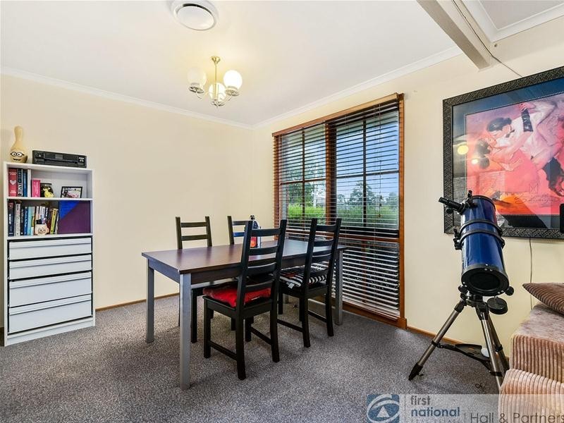 2 Florence Avenue, Berwick VIC 3806