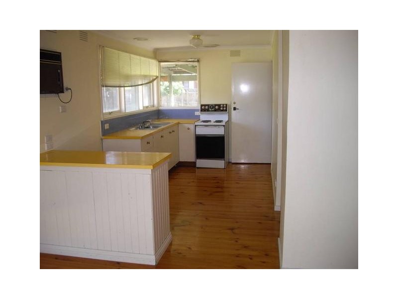 25 Francesco Drive, Dandenong North VIC 3175