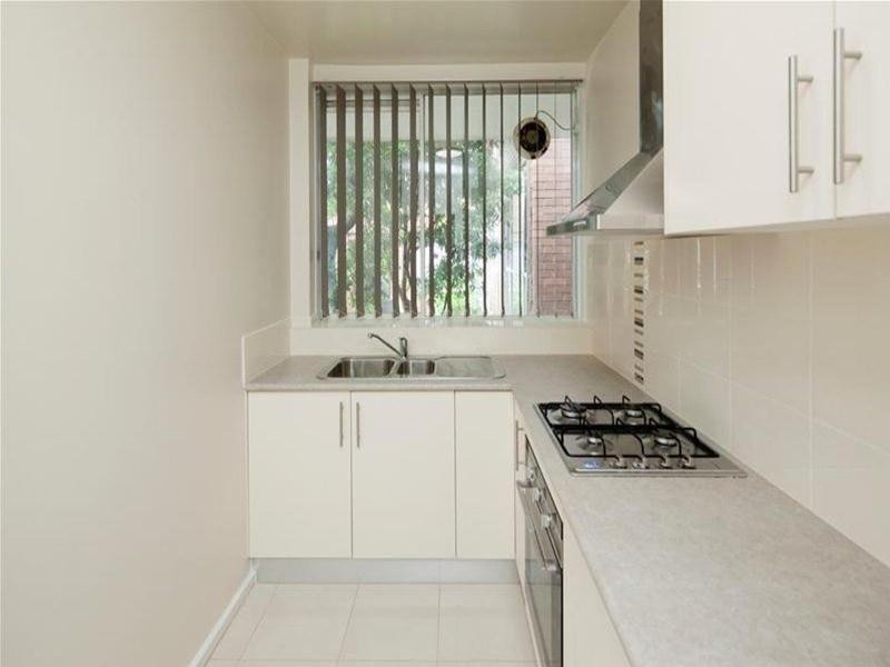 6/40 Hemmings Street, Dandenong VIC 3175