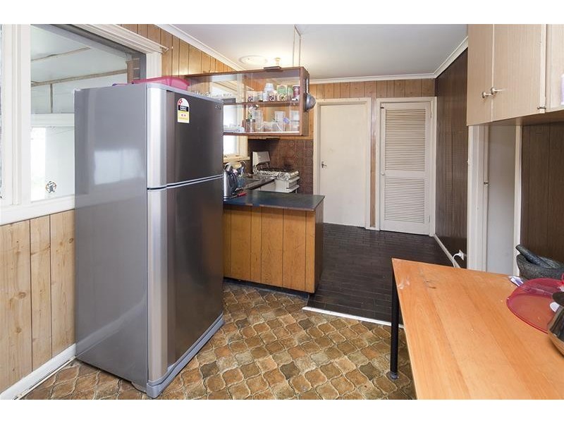 33 Boronia Avenue, Dandenong North VIC 3175