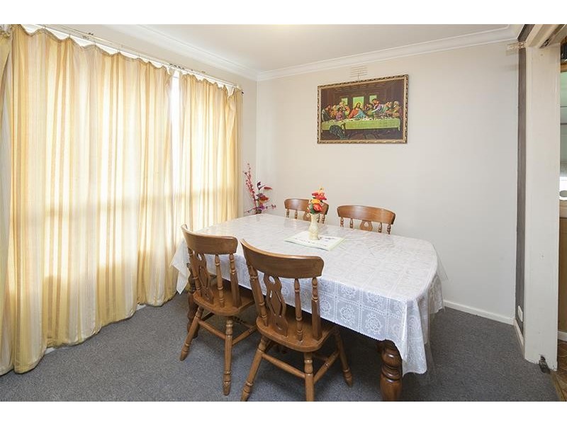 33 Boronia Avenue, Dandenong North VIC 3175