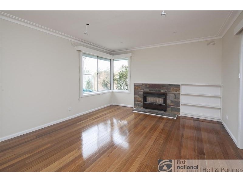 11 Suzanne Street, Dandenong VIC 3175