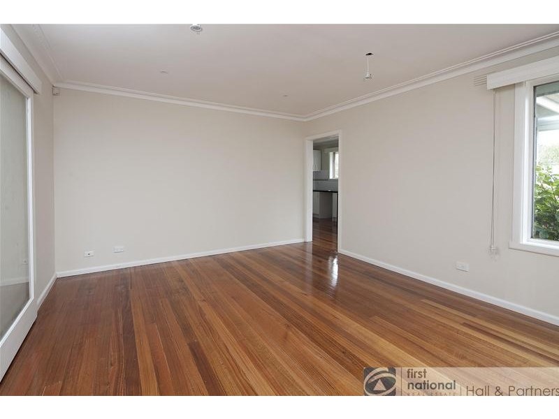 11 Suzanne Street, Dandenong VIC 3175