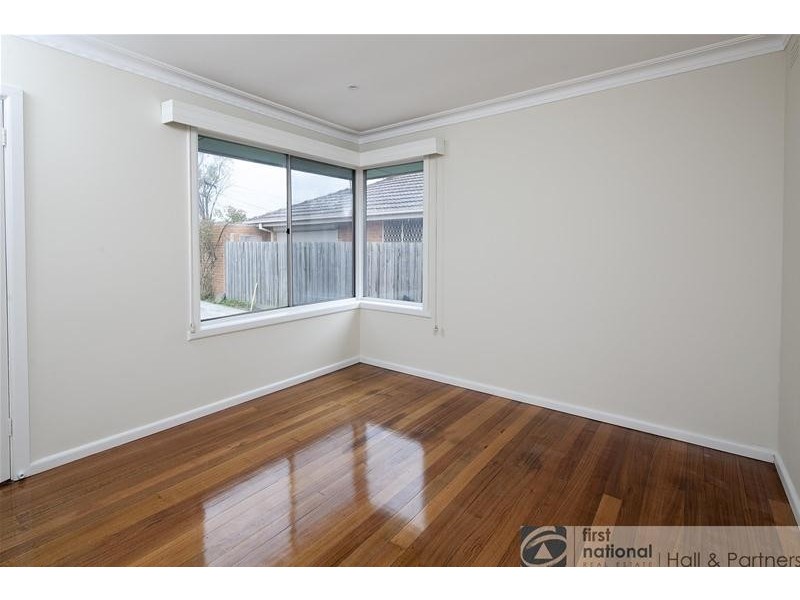 11 Suzanne Street, Dandenong VIC 3175