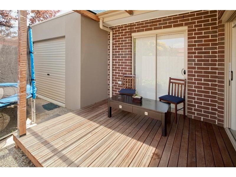 2/13 Cook Court, Dandenong North VIC 3175